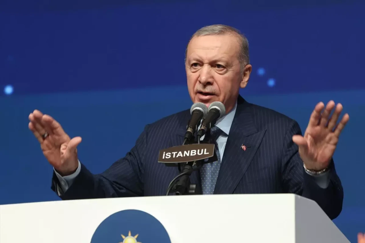 Erdoğan: Türkiye'nin Nüfusu Tehlikede, Acil Önlemler Alınmalı